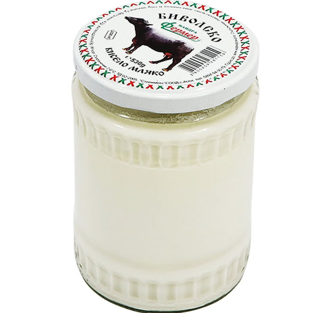 Фермер Биволско кисело мляко 530 гр.